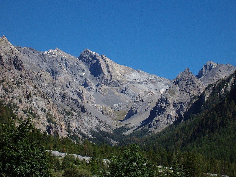Font Sancte vue depuis Escreins, Queyras